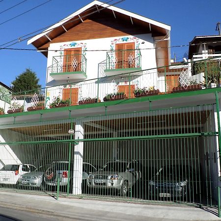 Pousada Cantinho Dos Anjos Campos do Jordão Exterior foto