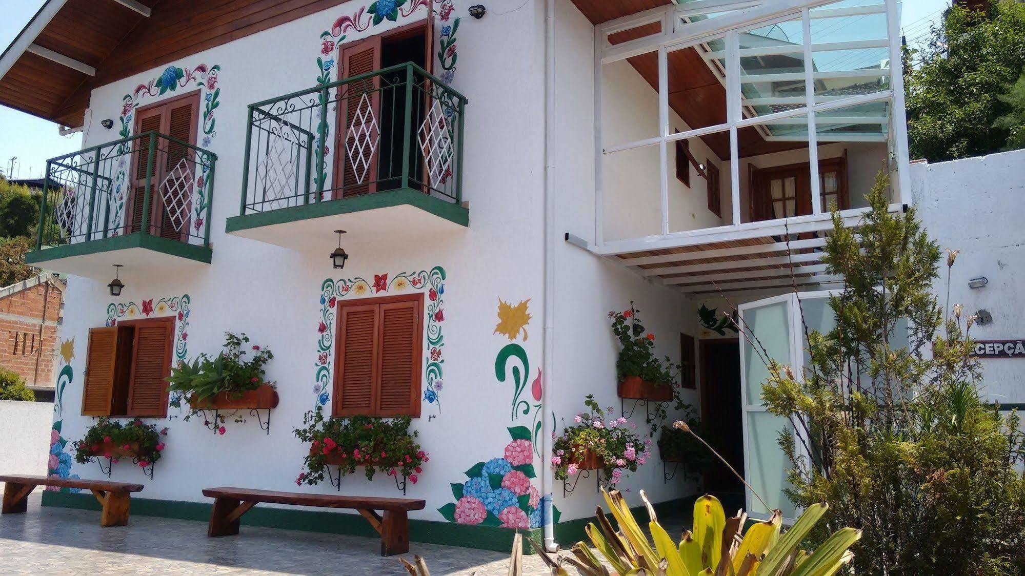 Pousada Cantinho Dos Anjos Campos do Jordão Exterior foto